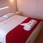 Nonna Leni - & 3*