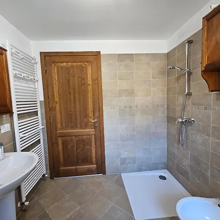 Nonna Leni - Rooms & Apartments Frisanco