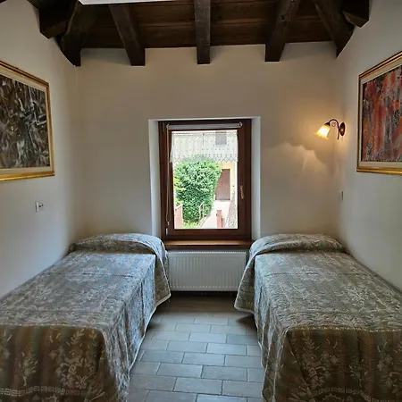 Nonna Leni - Rooms & Apartments Πανσιόν 3*