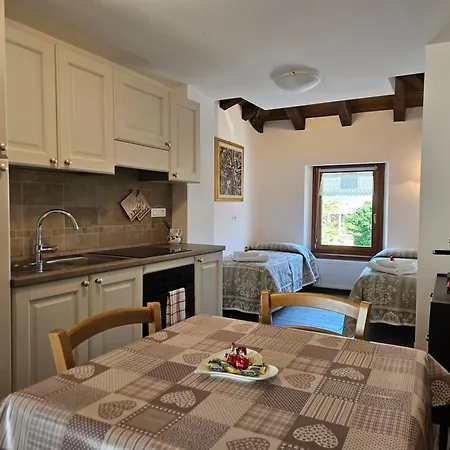 Nonna Leni - Rooms & Apartments Πανσιόν 3*