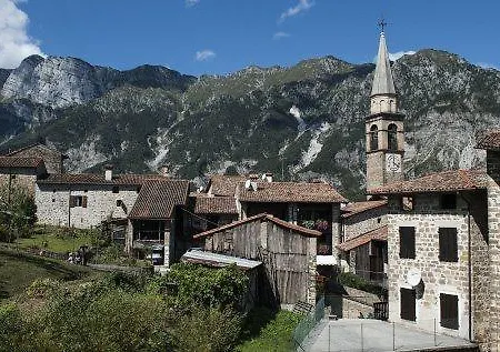 Πανσιόν Nonna Leni - Rooms & Apartments Frisanco
