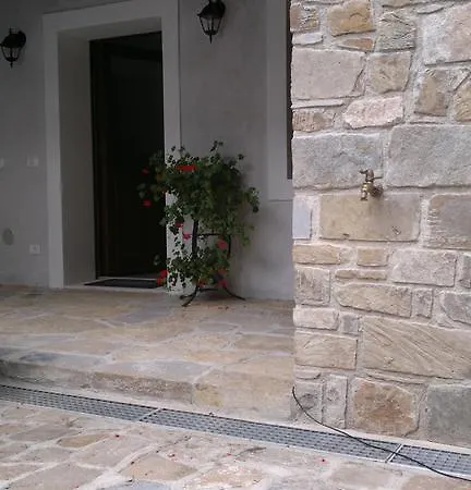 Nonna Leni - & Maison d'hôtes 3*